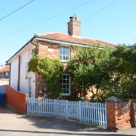 Pebble Beach Cottage, Aldeburgh Ngoại thất bức ảnh